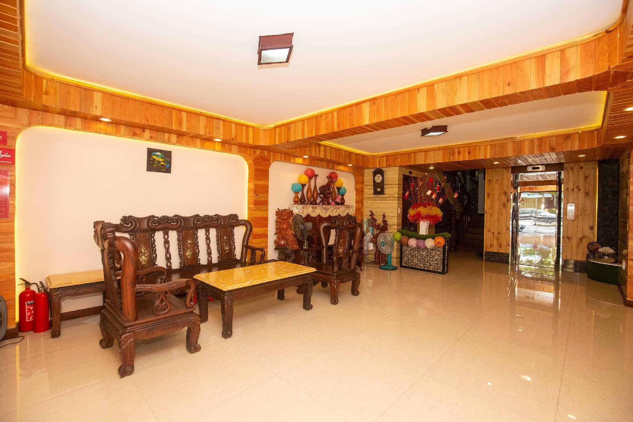 OYO 119 Sunshine Beach Hotel photo 3