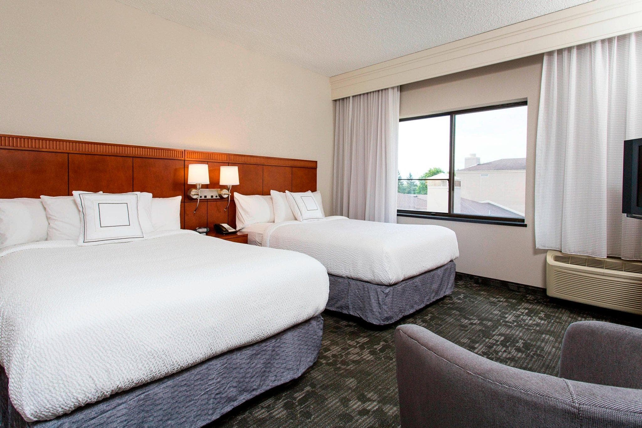 Courtyard by Marriott Rochester Brighton photo 2
