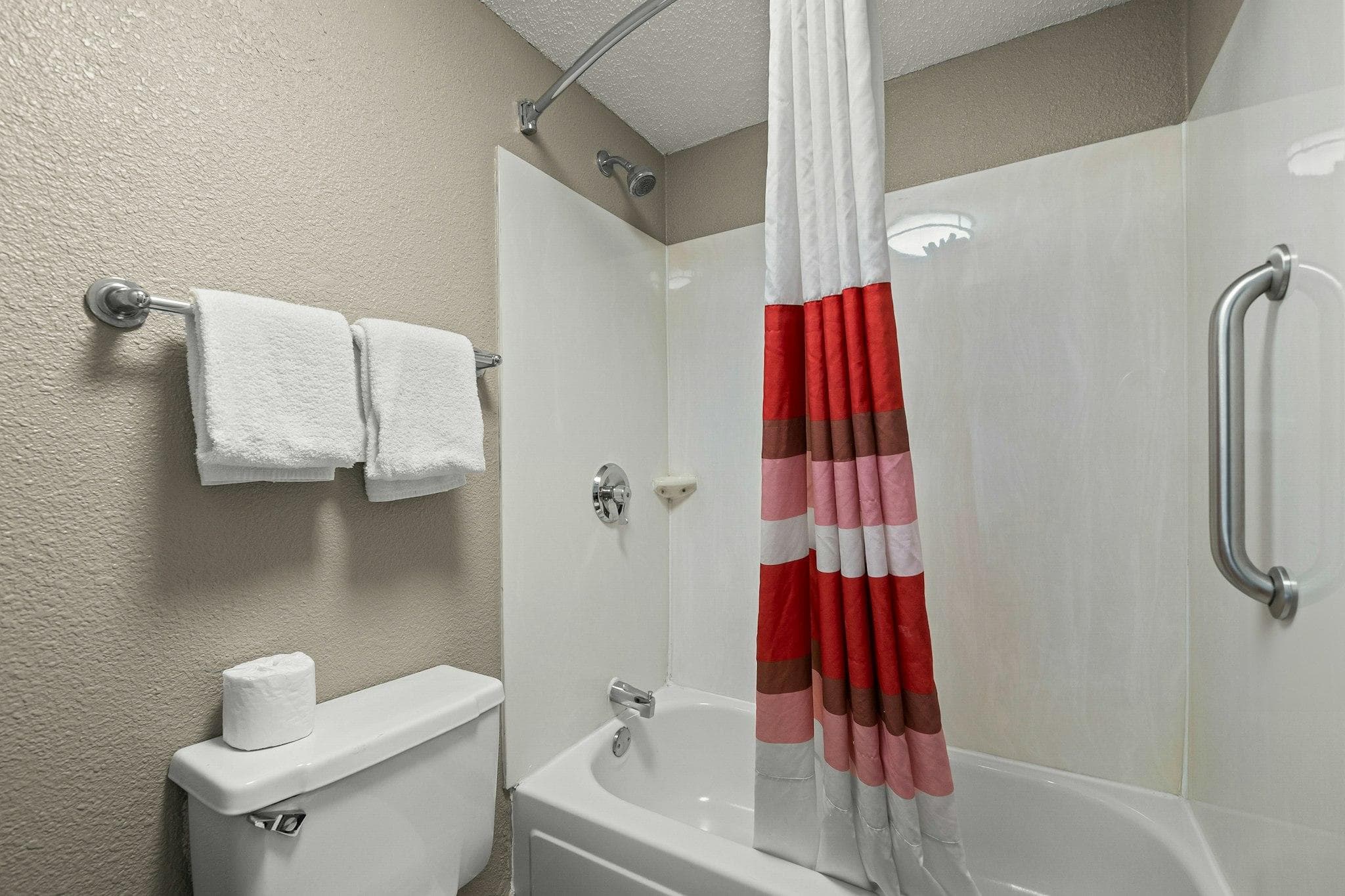 Red Roof Inn Dallas - DFW Airport North photo 2