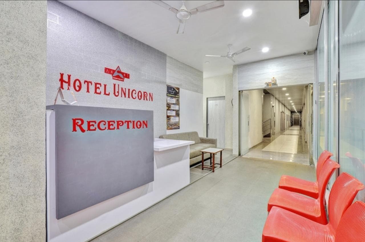 Hotel Unicorn, Surat photo 3