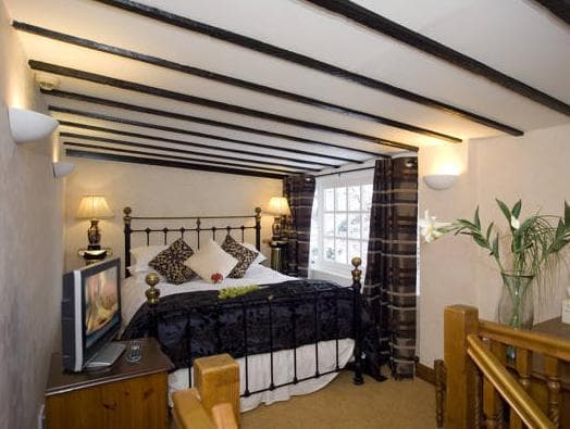 Windermere Boutique Hotel Spa Suites & Hot Tubs photo 5