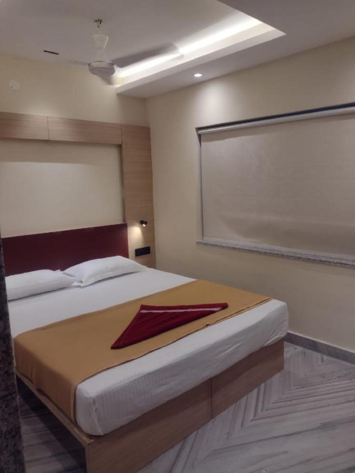 Hotel Sky king