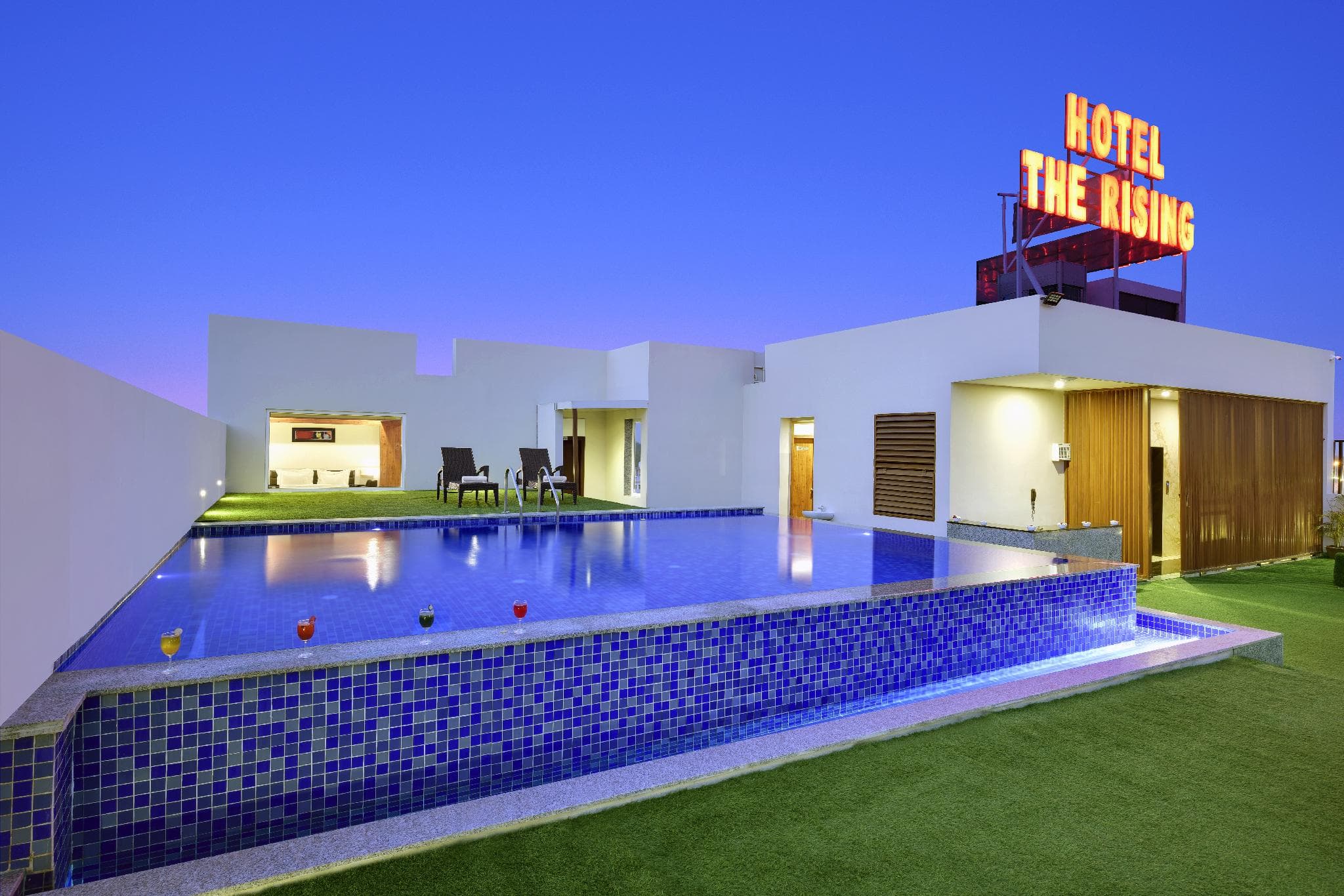 Hotel The Rising