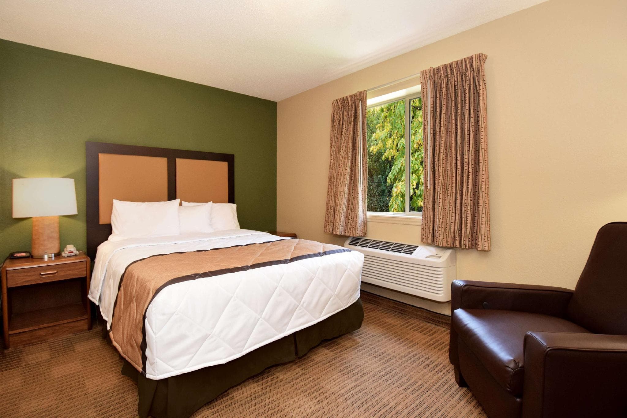 Extended Stay America Suites - Houston - Westchase - Westheimer photo 2