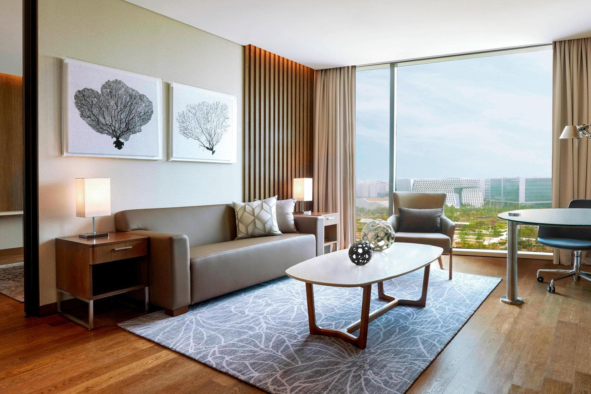 Courtyard by Marriott Seoul Botanic Park photo 2