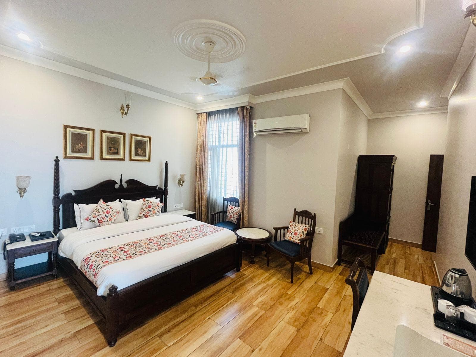Chitawa Haveli - A Luxury Heritage Hotel photo 3