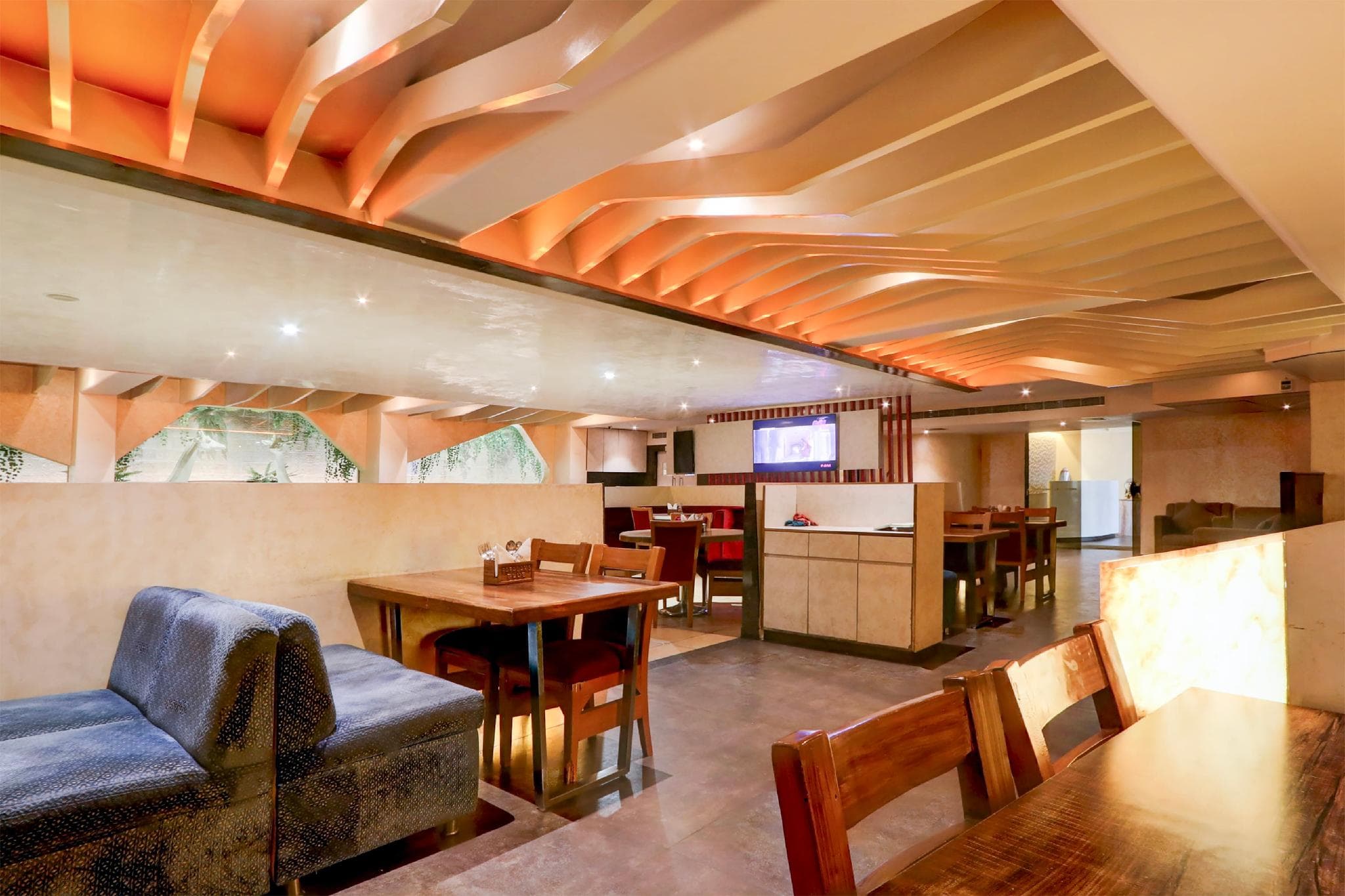 Super Townhouse Lotus Grand
