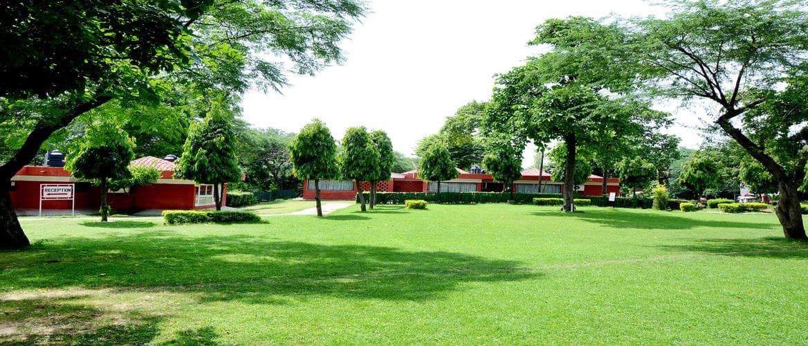 Hermitage Huts Tourist Resort, Surajkund photo 3