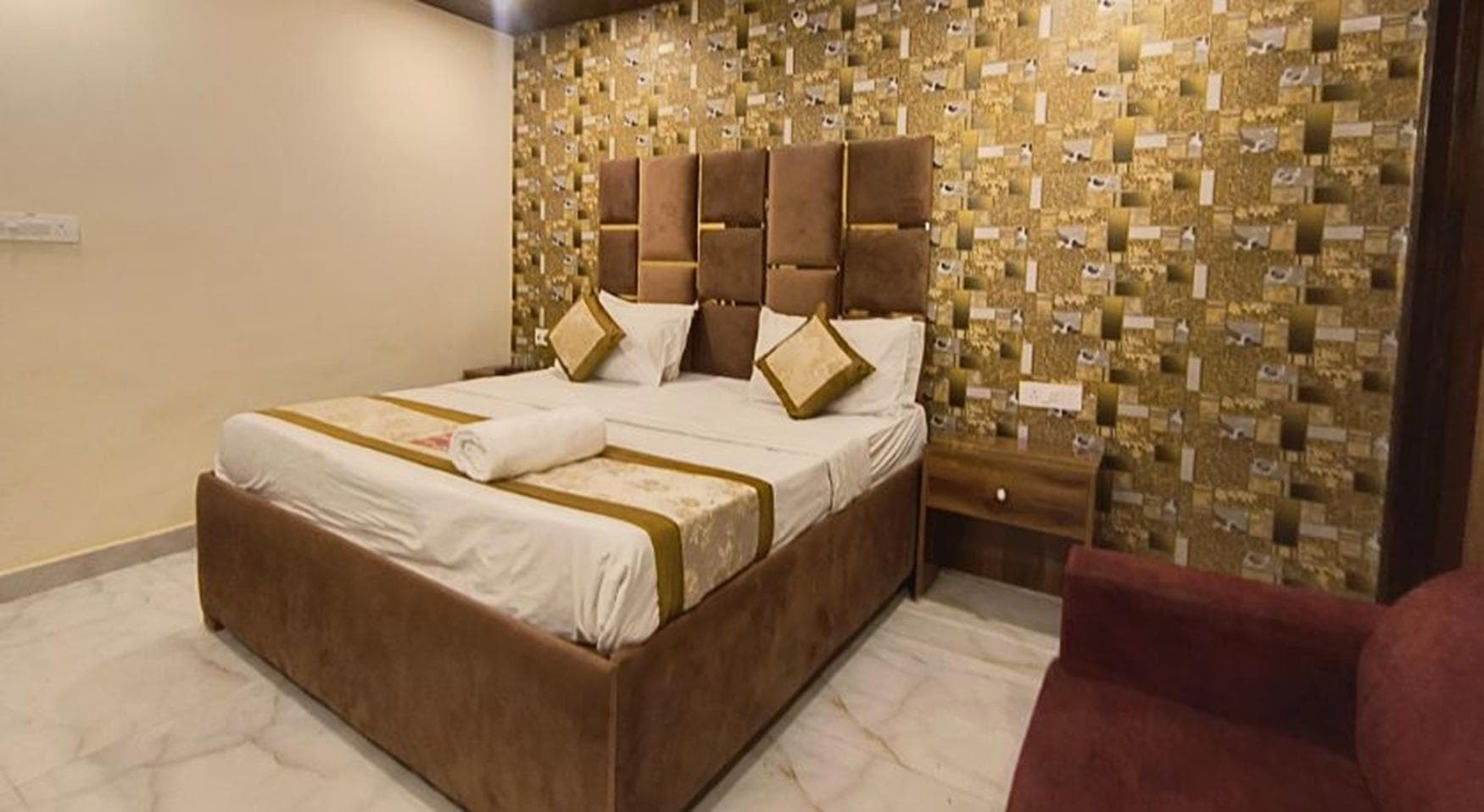 Hotel kaushambhi grand