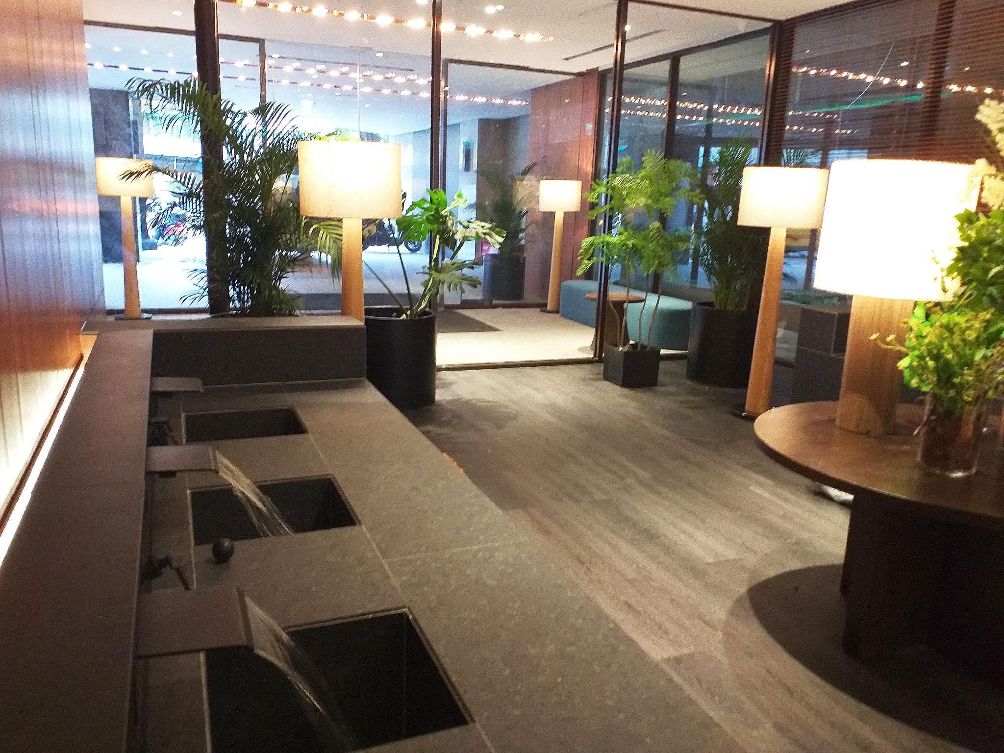 Via Hotel Breeze photo 3