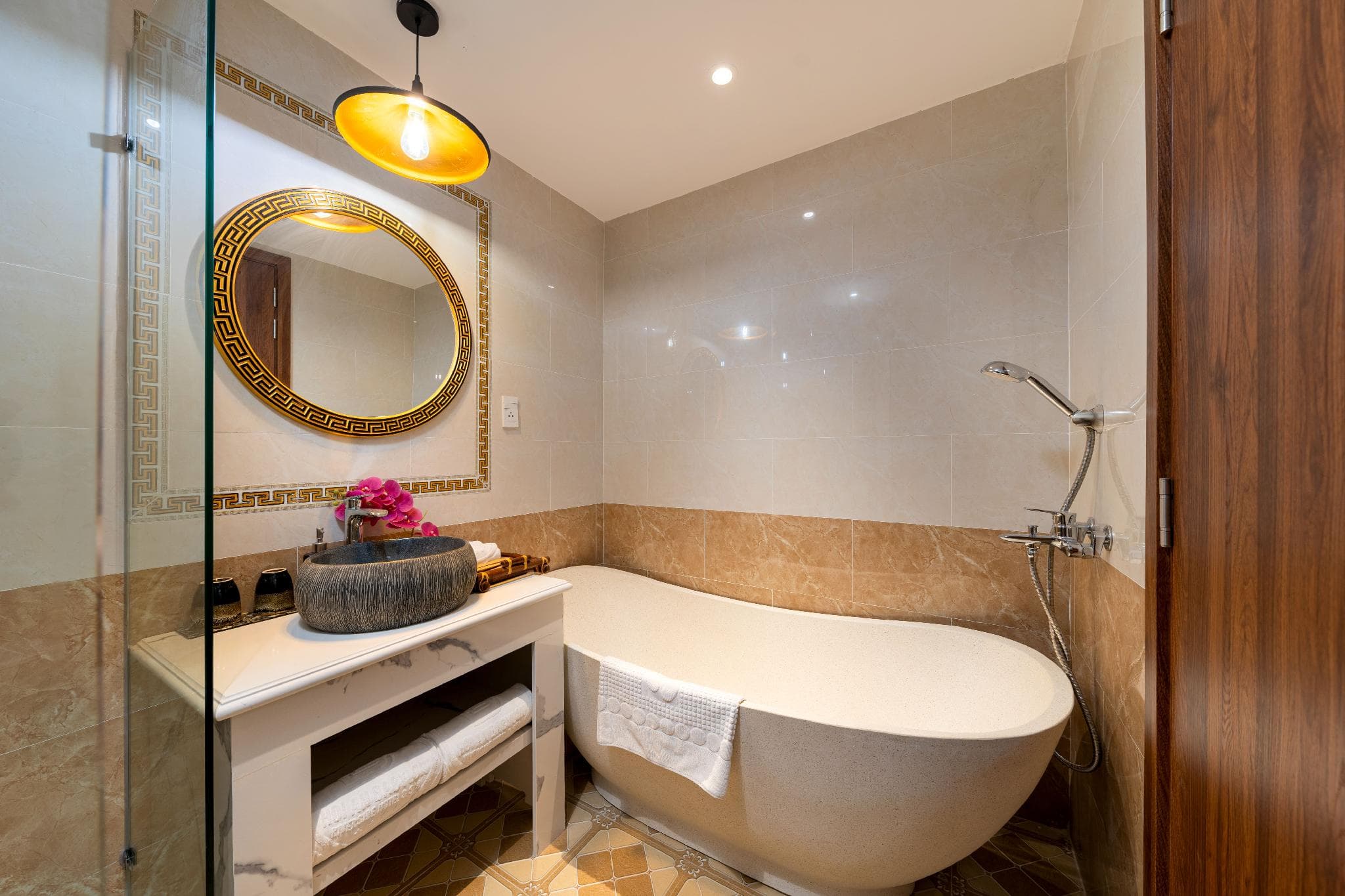 Soluna D'Annam - The Art of Hoi An Relaxation - formerly Hoi An Babylon Luxury photo 2