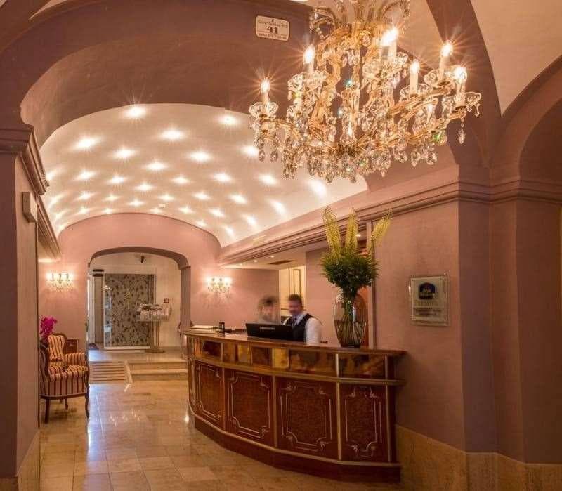 Schlosshotel Romischer Kaiser photo 2