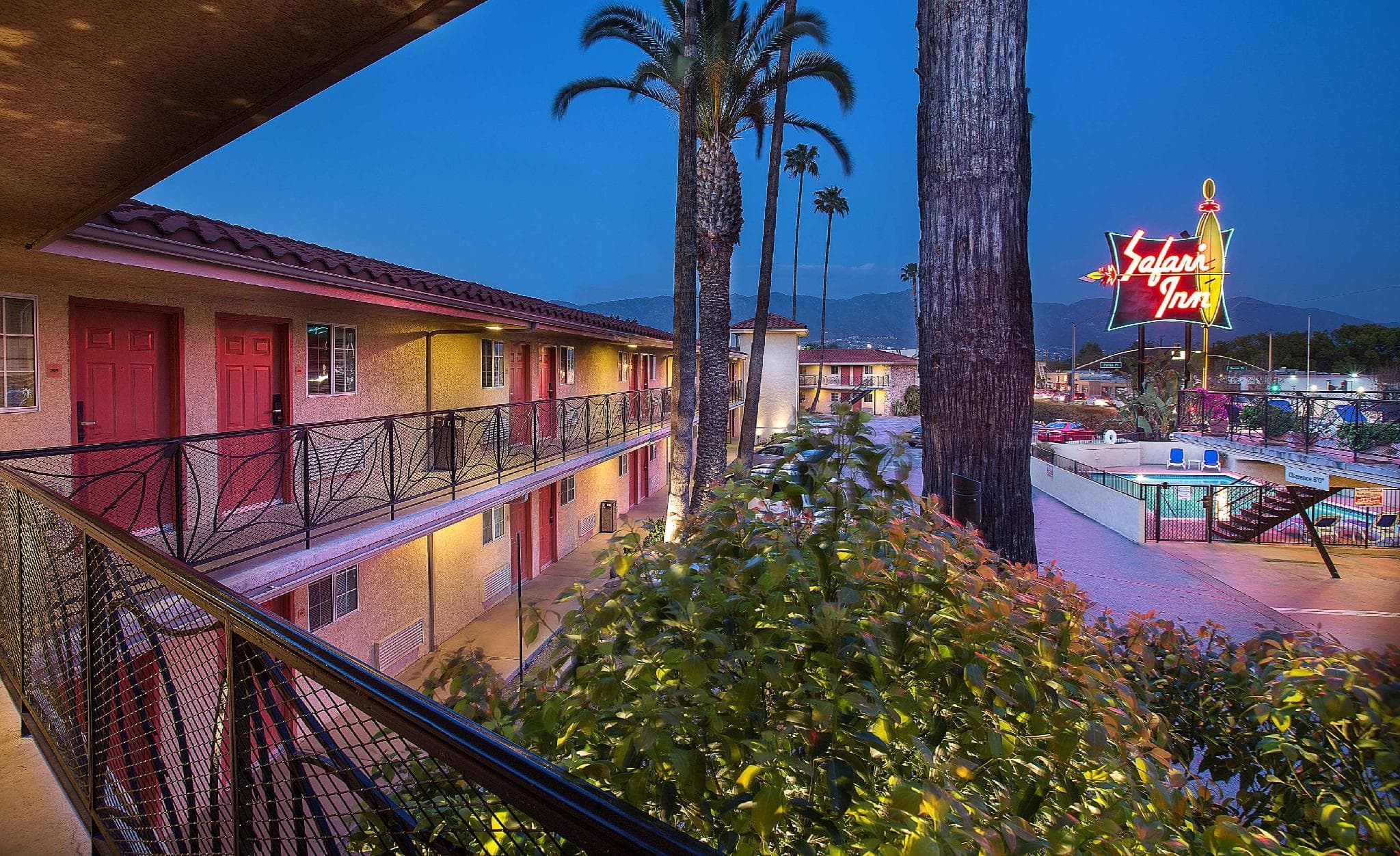 Safari Inn, a Coast Hotel photo 3