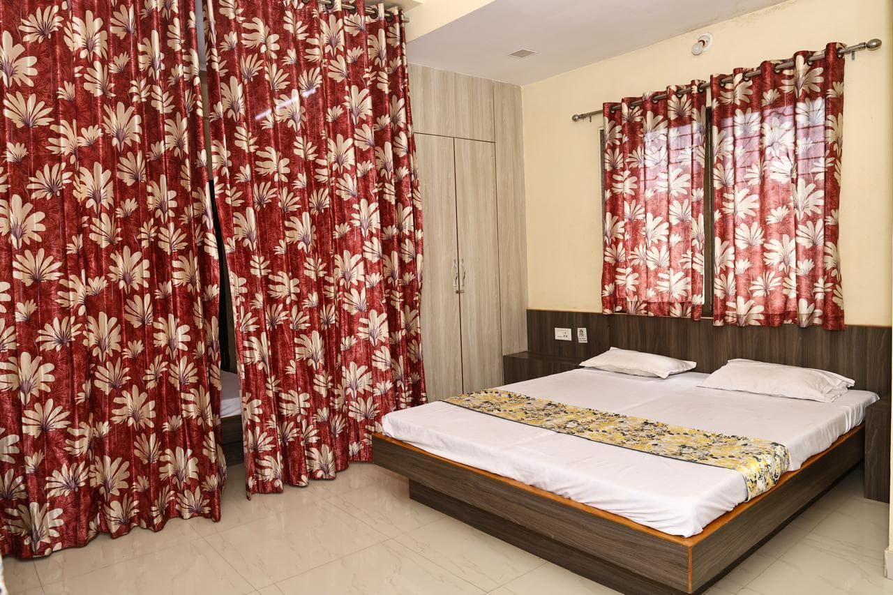 Hotel Brahmsambandh