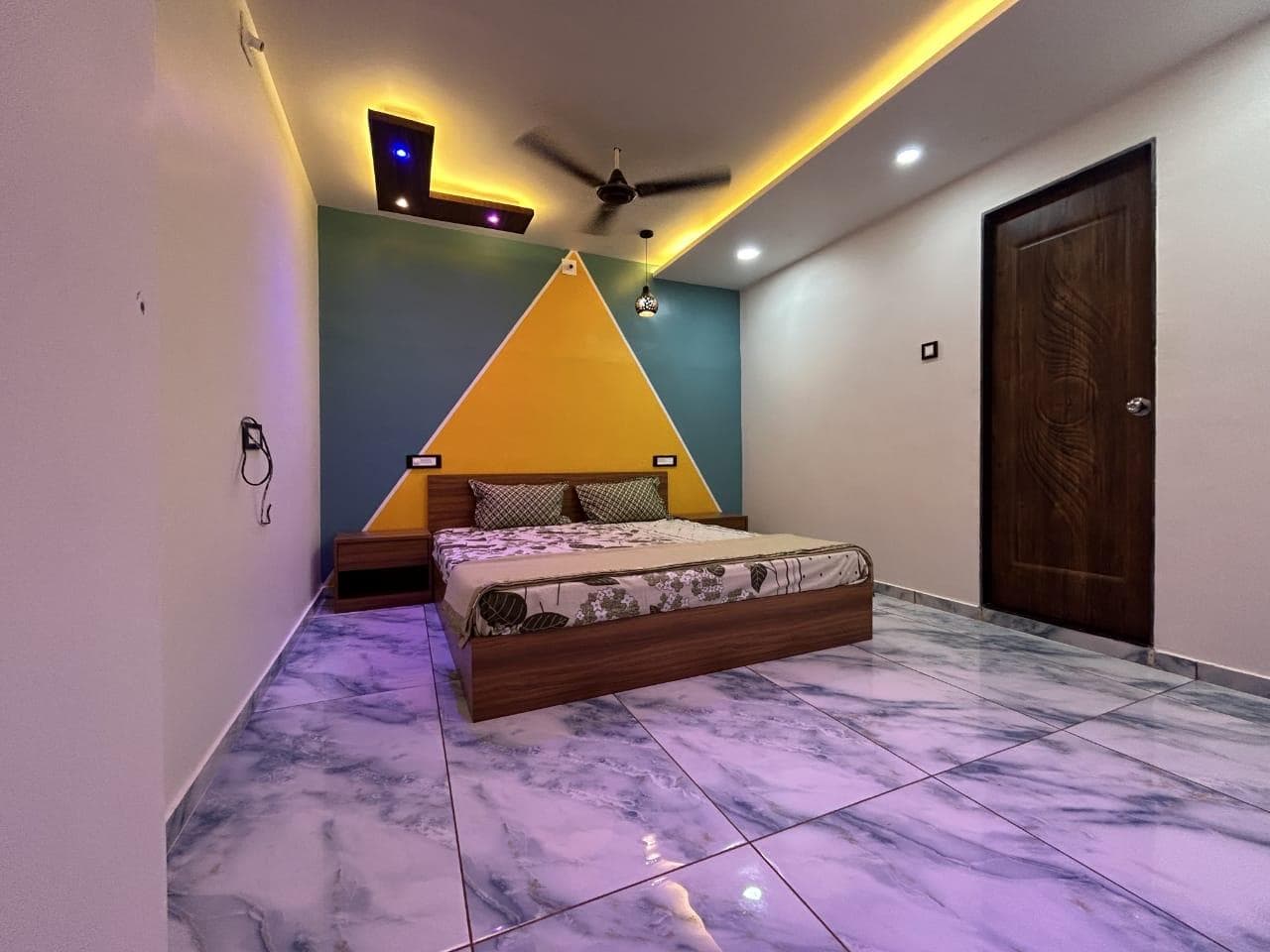 Mahadev Home Stay