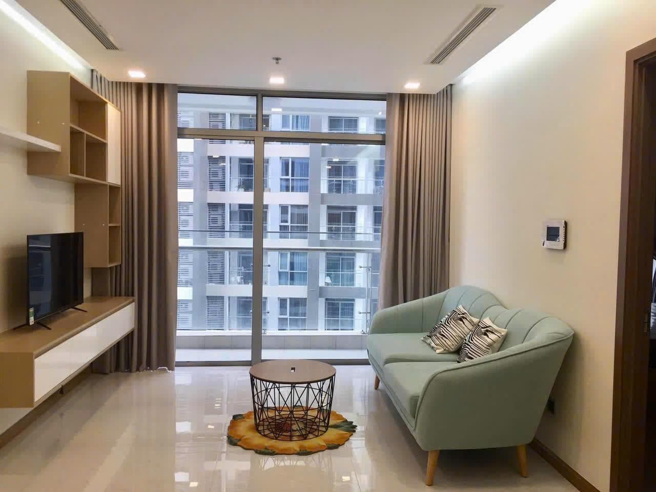 Landmark 81 & Vinhomes - Royal Galaxy Apartment photo 3