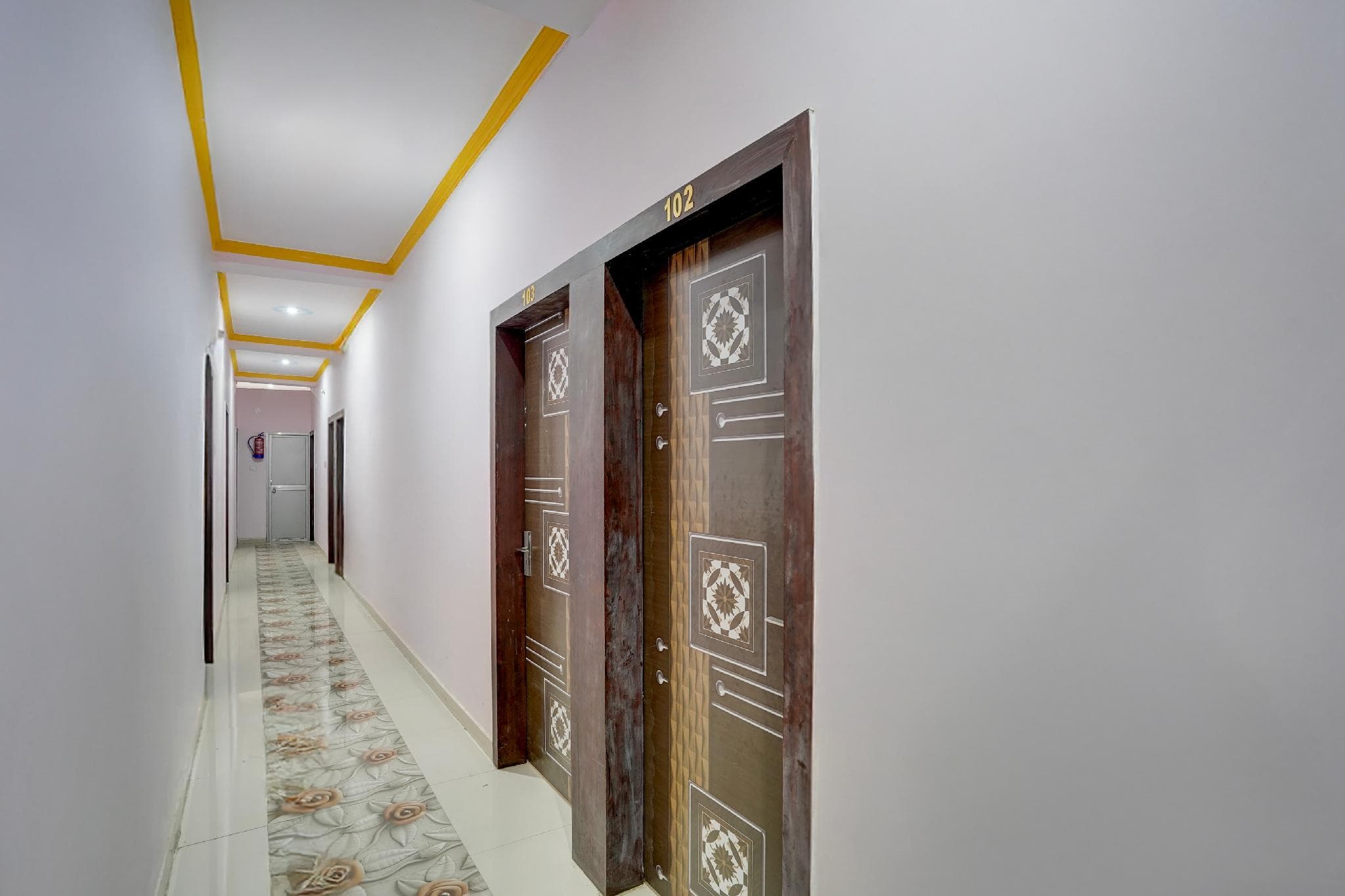 Super Collection O Patna Airport Formerly Hotel Shahi Mahal photo 5