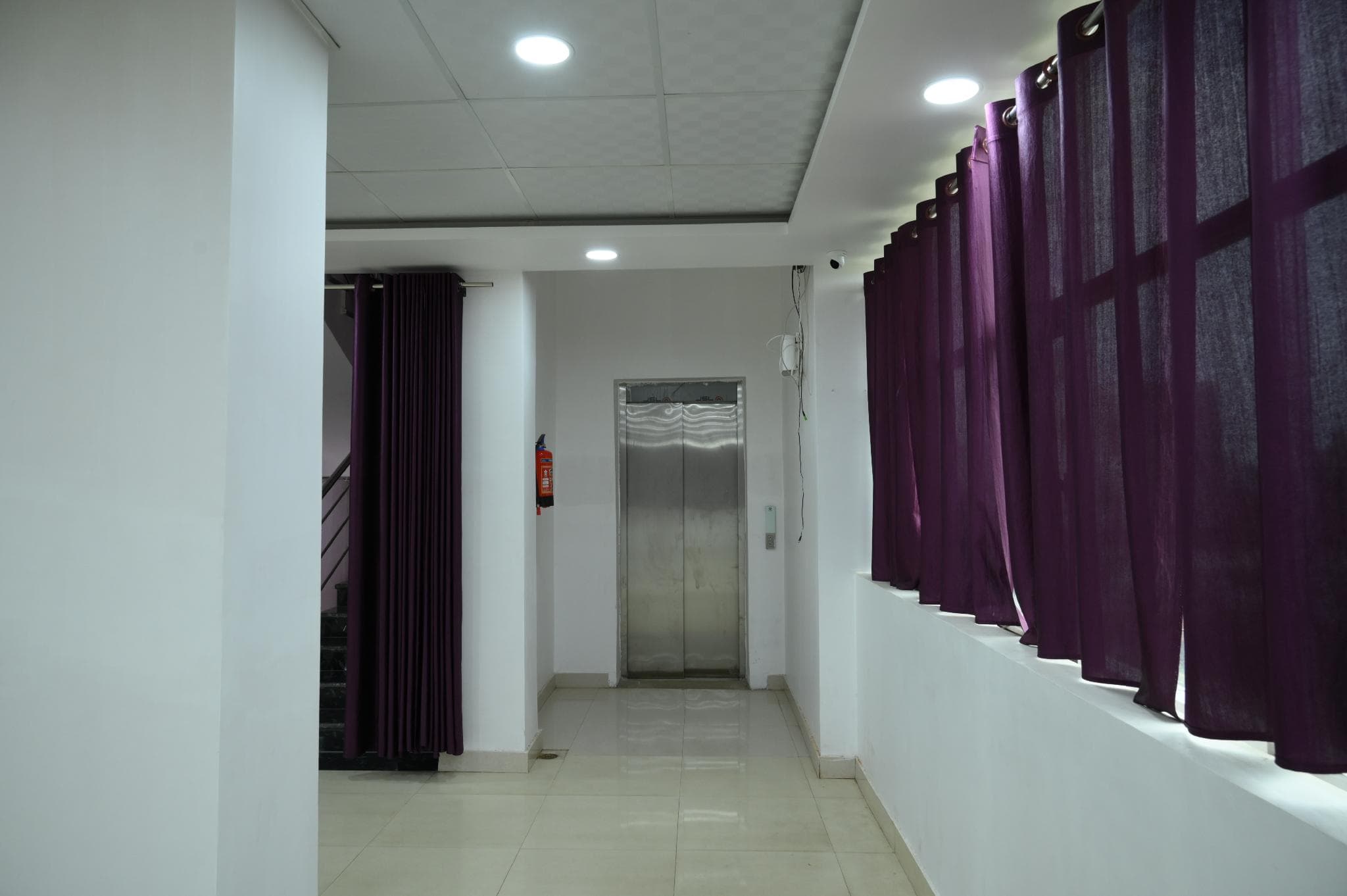 Royal Velvet Hotel & Banquet photo 4