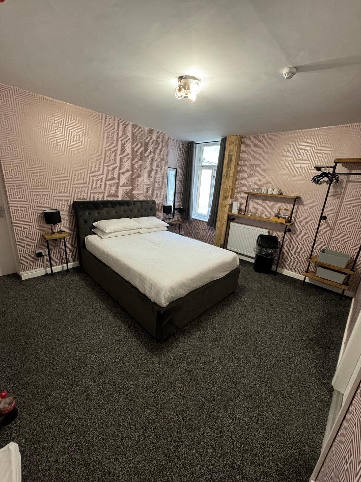 Vinnie's Hotel photo 2