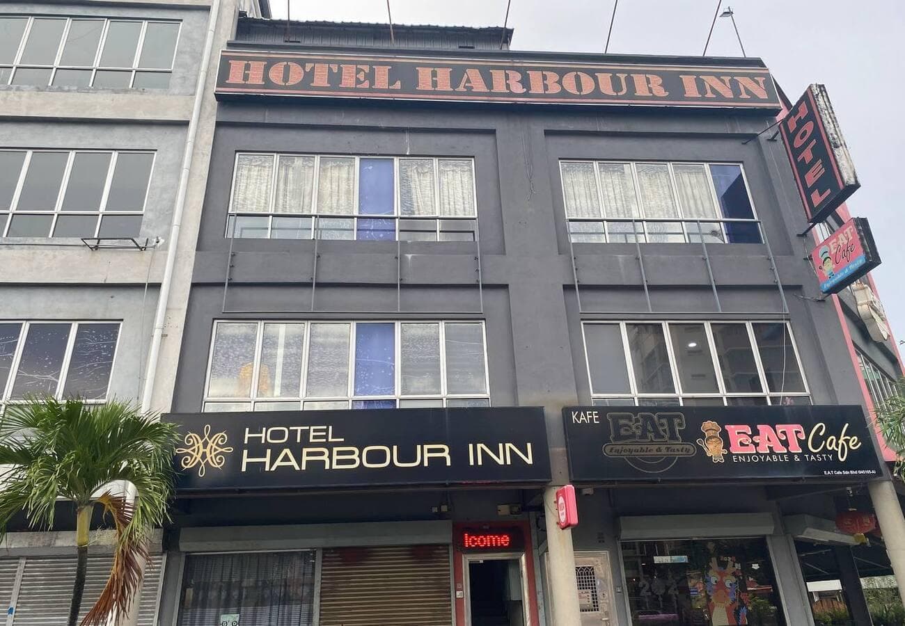 Hotel Harbour Inn