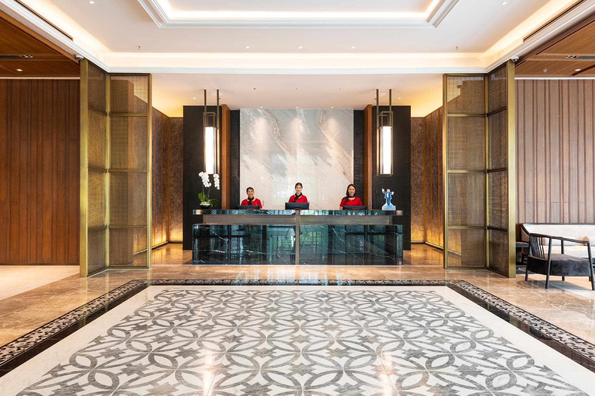 Ramada Plaza by Wyndham Chao Fah photo 4