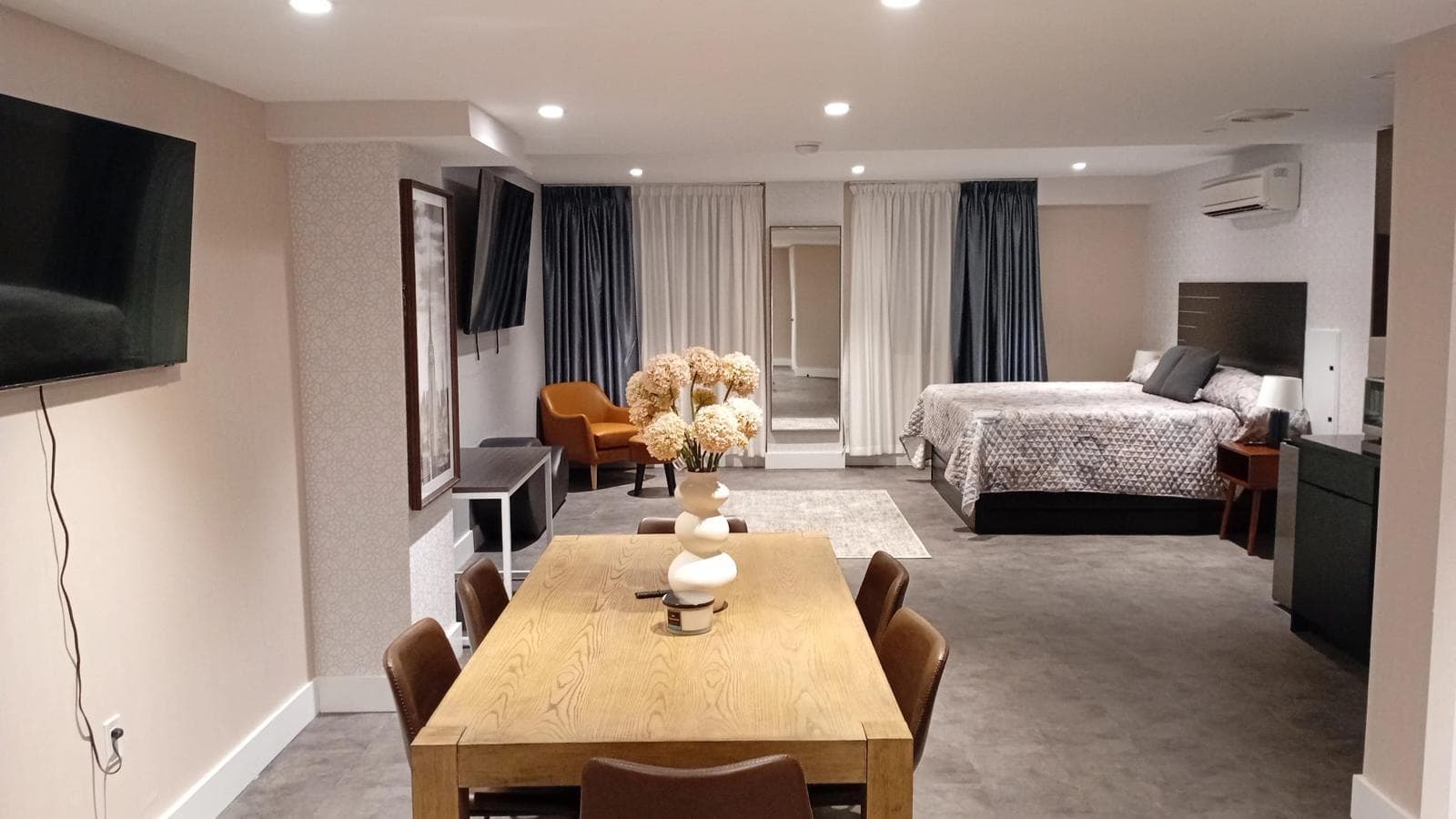 HOTEL ROSE