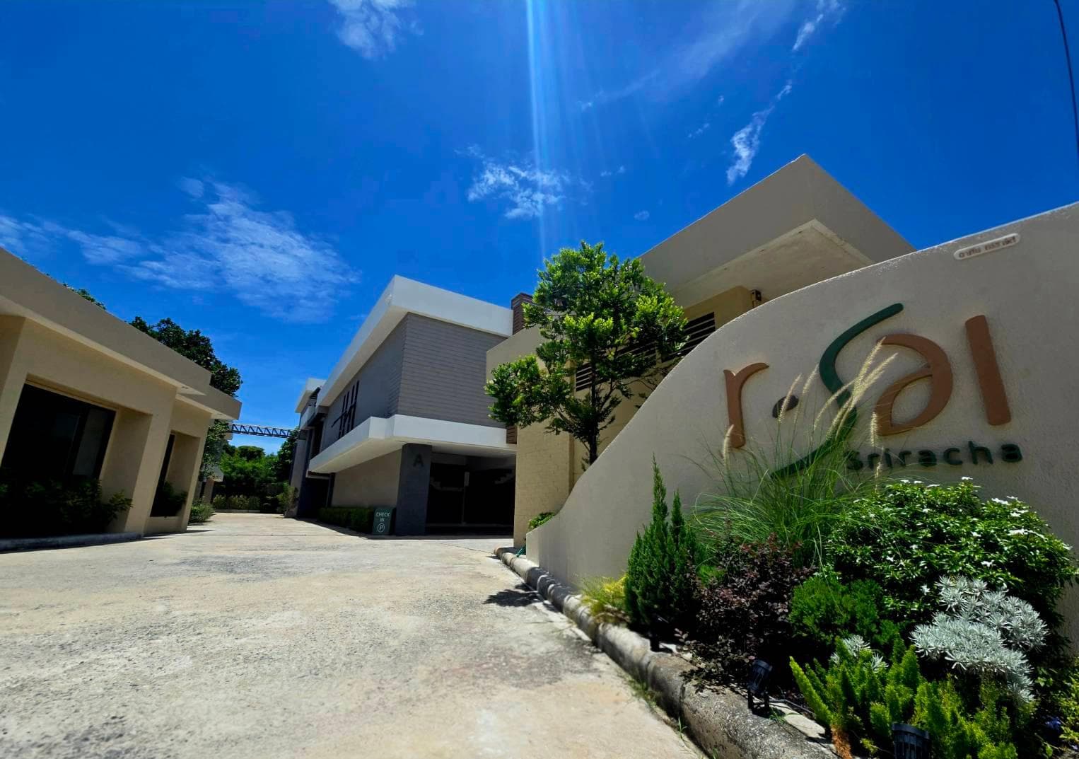 Rsai Sriracha Accommodation