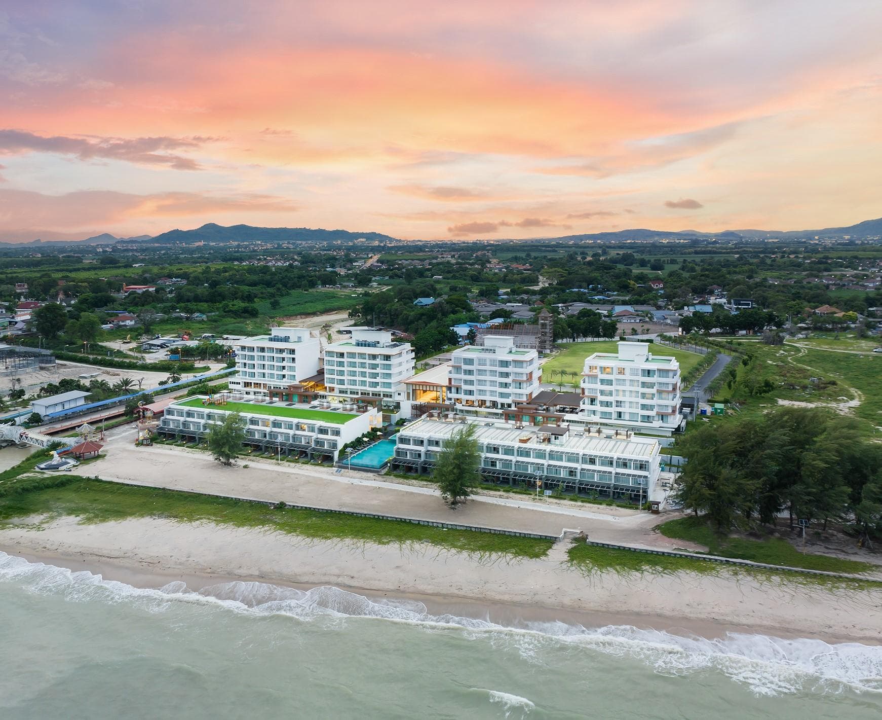Eastin Resort Rayong photo 3