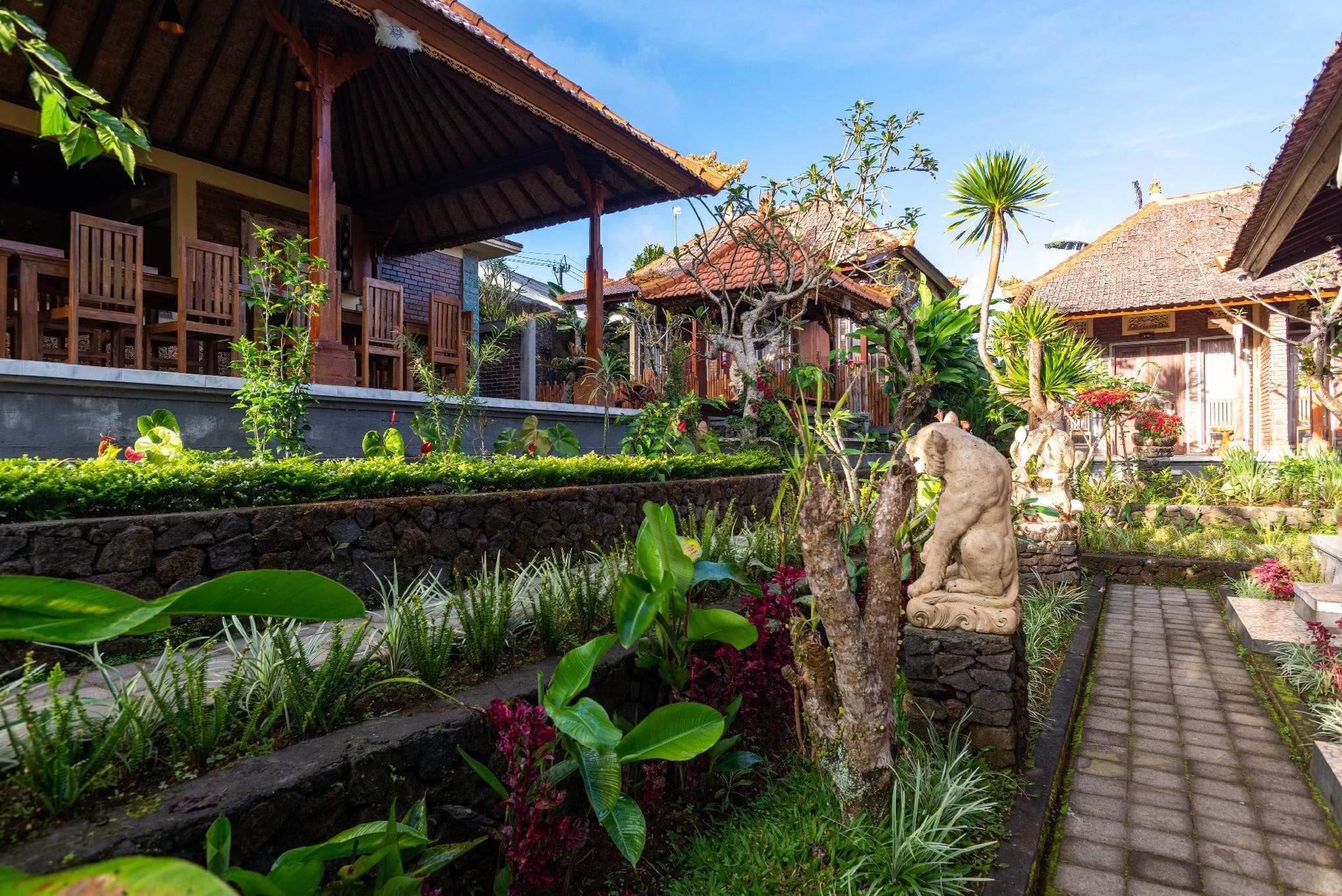 The GARUDA villa & Restaurant photo 5