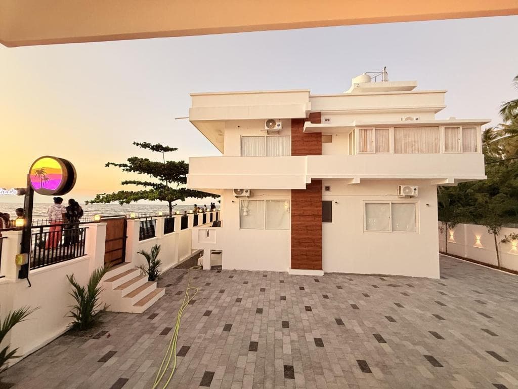 Golden Sands Cherai photo 3