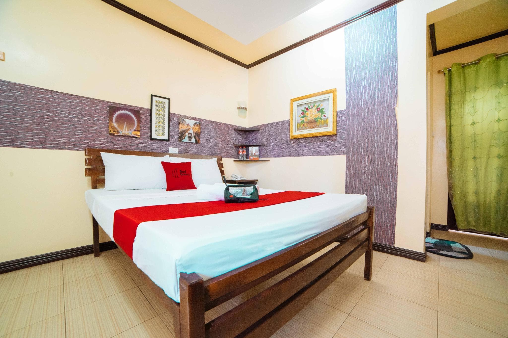 RedDoorz @ Tagaytay Road