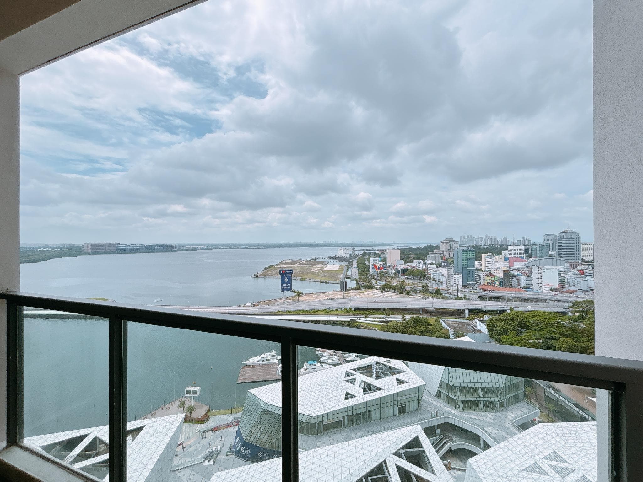Sea View R&F Princess Cove Seine Region photo 2