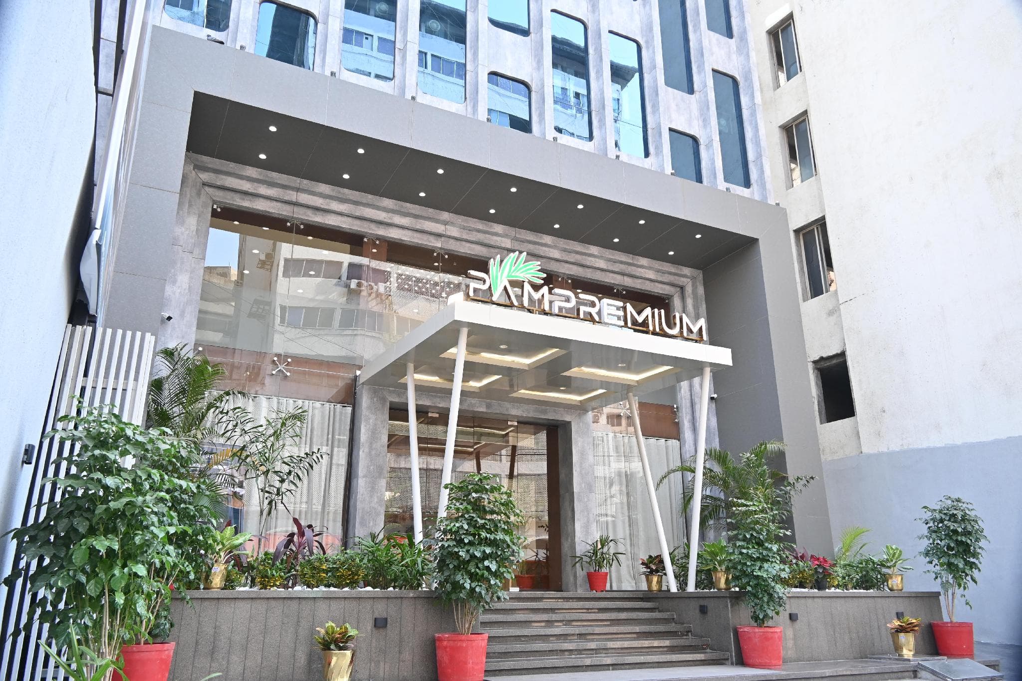 Pam Premium Hotel Vadodara