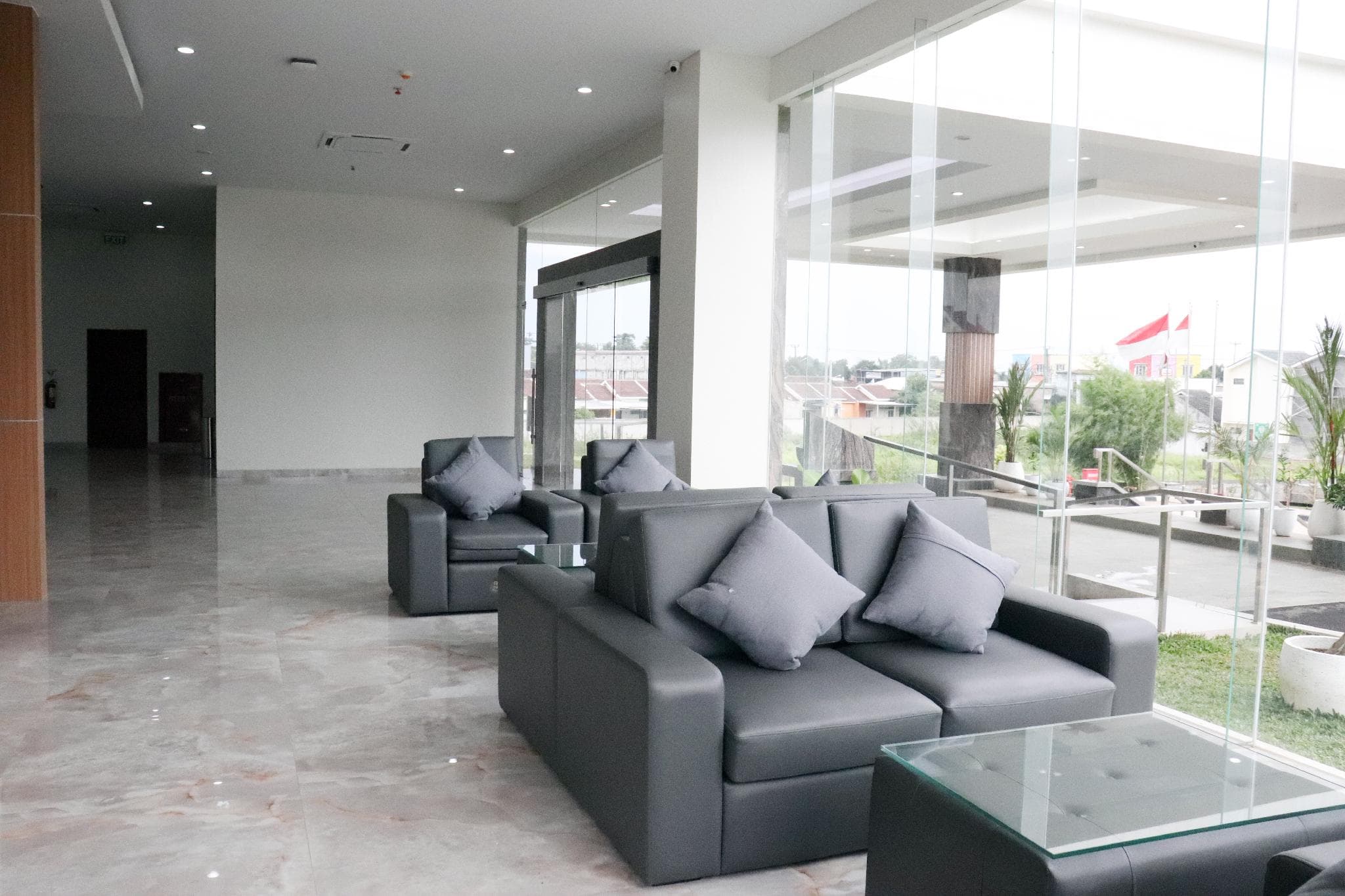 Lakeside TELL Cikarang photo 5