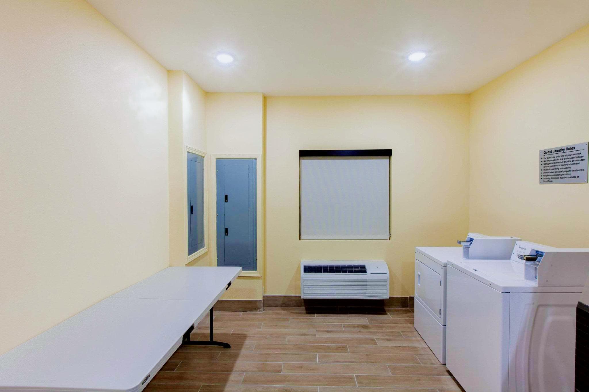 Days Inn by Wyndham Baton Rouge Airport