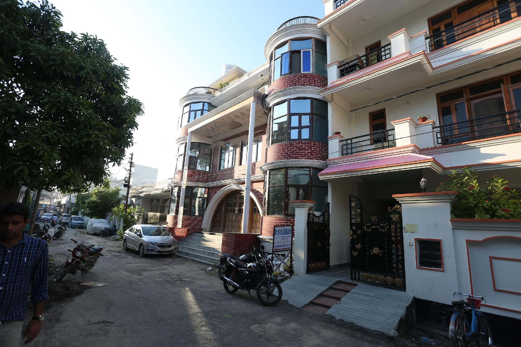 Super Hotel O Tulip Inn