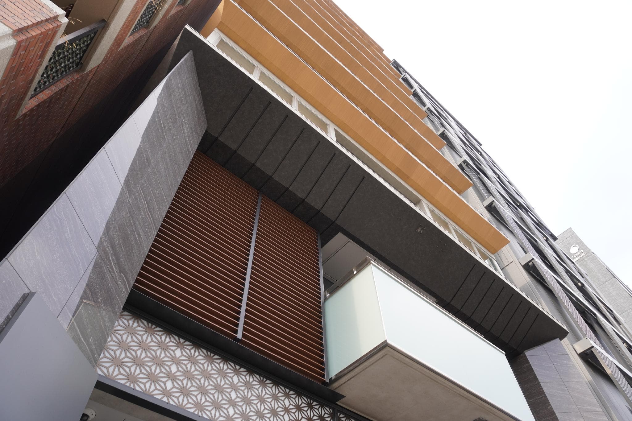Premium Apart MONday KYOTO GOJO photo 3