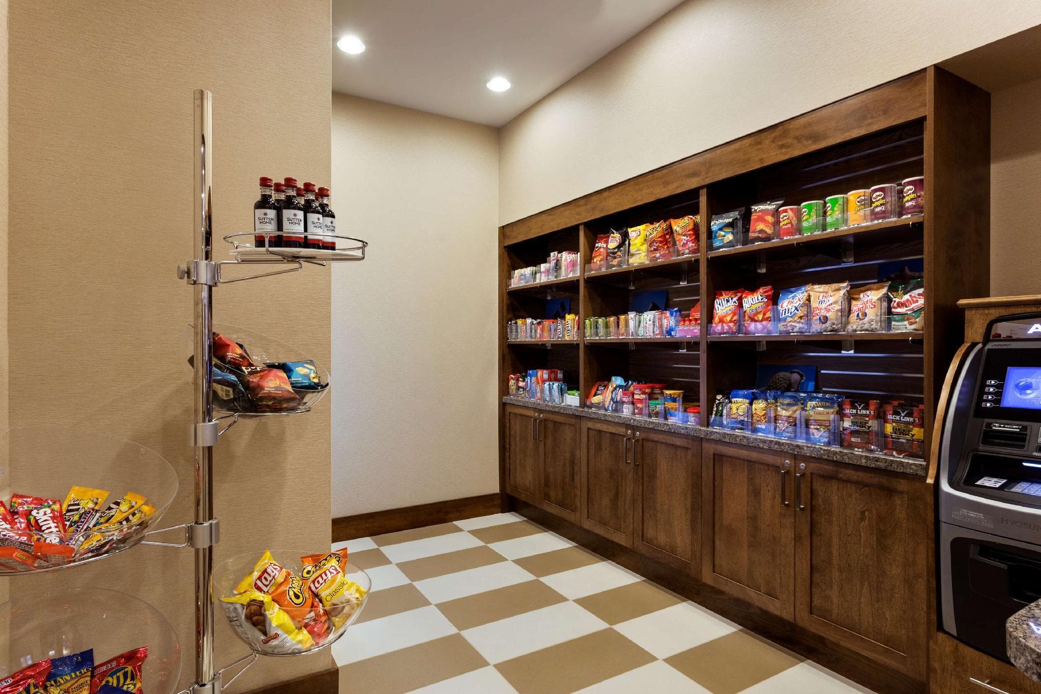 Hampton Inn & Suites Clayton/St. Louis-Galleria Area photo 4