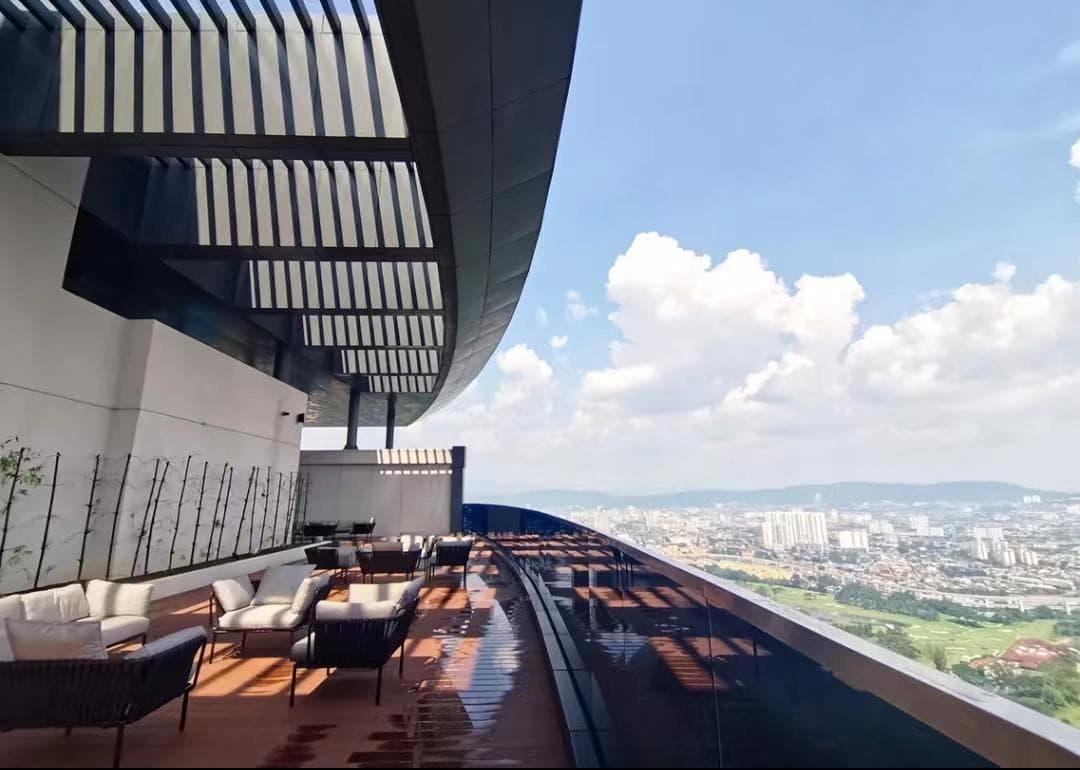 KLCC Eaton Residence by wm photo 4