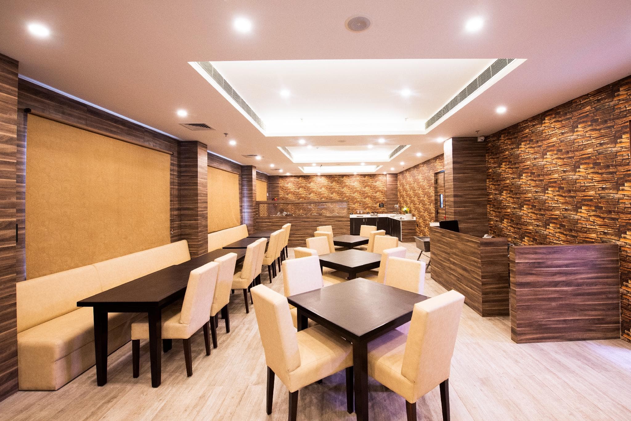 hotel urbane inn photo 4