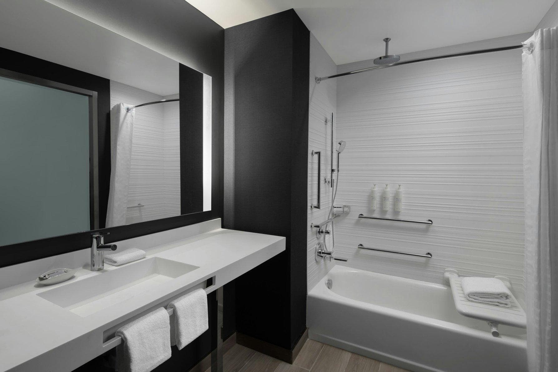 AC Hotel St. Louis Clayton photo 2