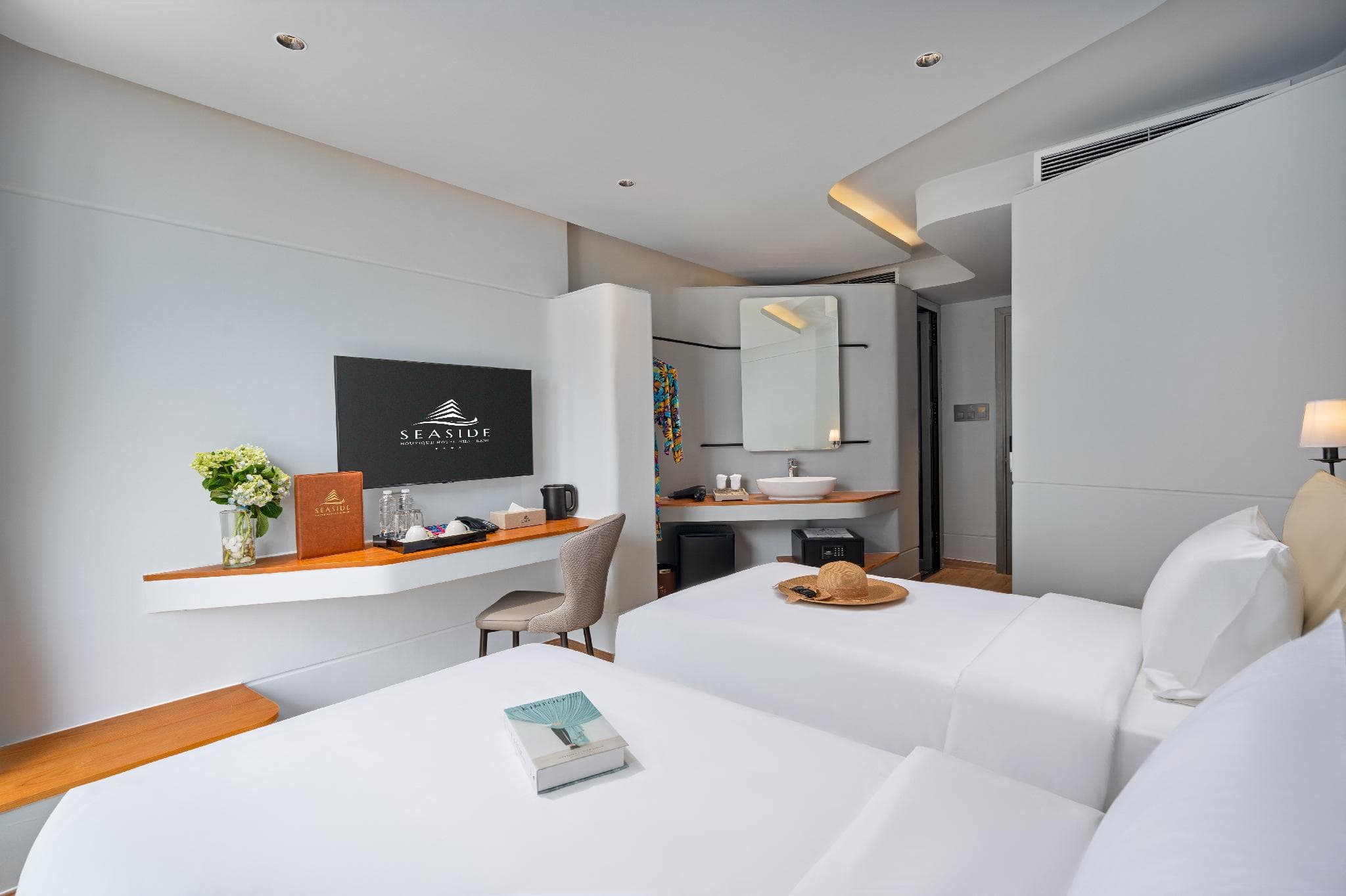 Seaside Boutique Hotel Nha Trang Beach photo 2