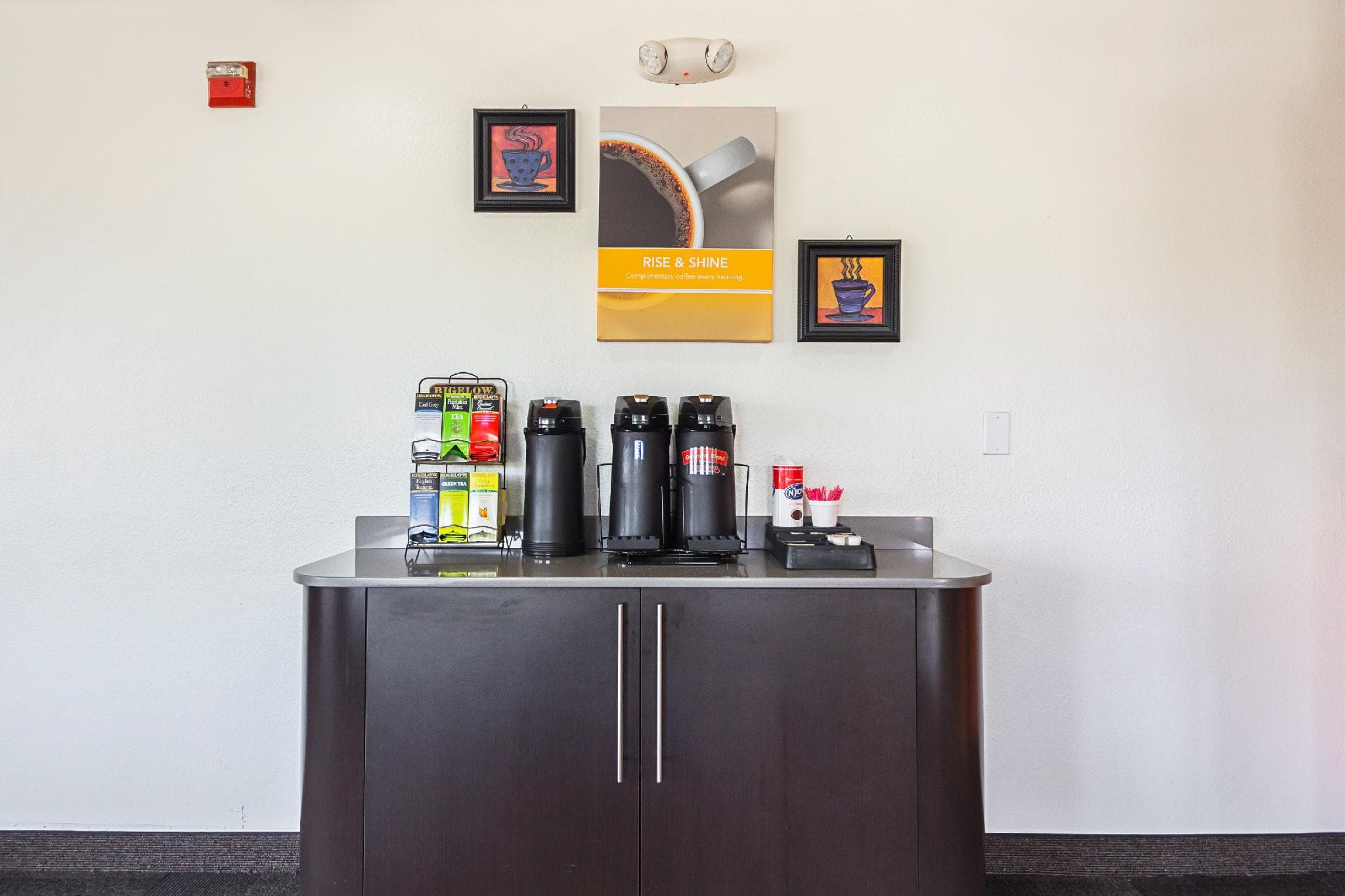 Motel 6 Irving, TX - Irving DFW Airport South photo 3
