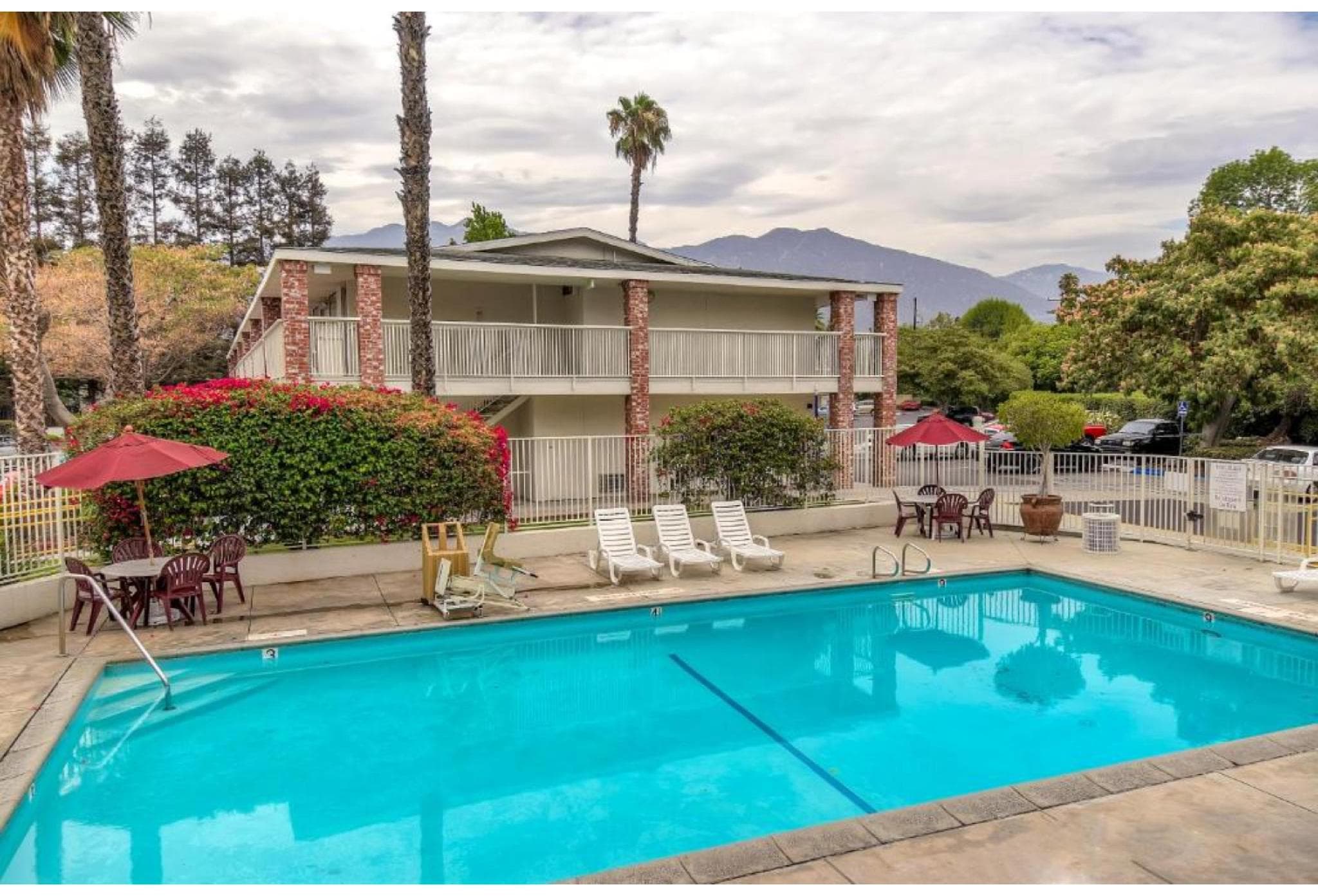 Motel 6 Arcadia, CA - Los Angeles - Pasadena Area
