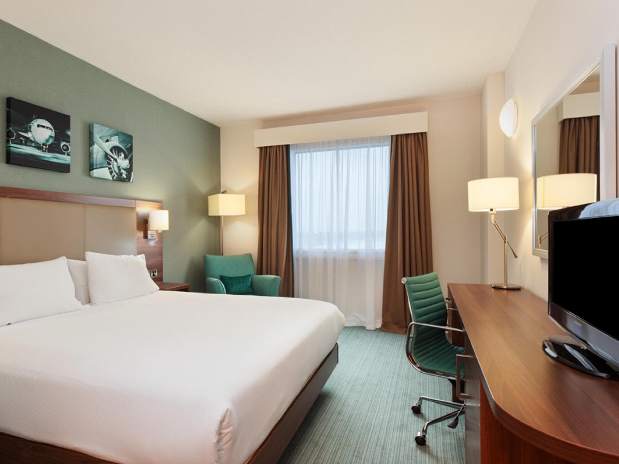 Hilton Garden Inn London Heathrow Airport photo 2