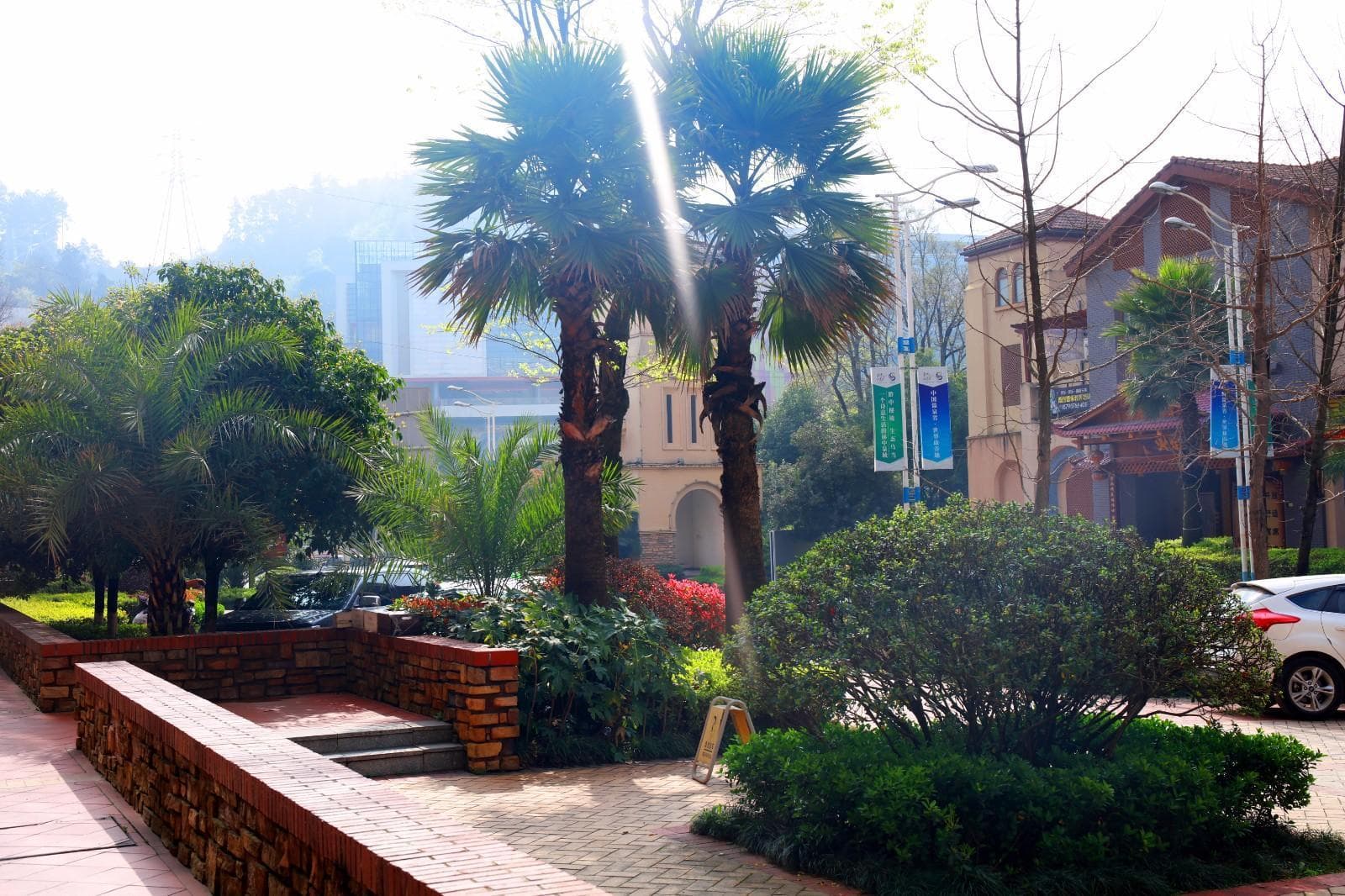IU Hotel Guiyang Future Ark Baoli New City photo 3