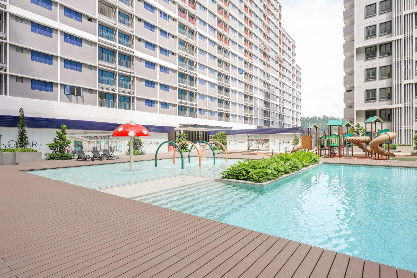 168 Park Selayang By Fei Hong