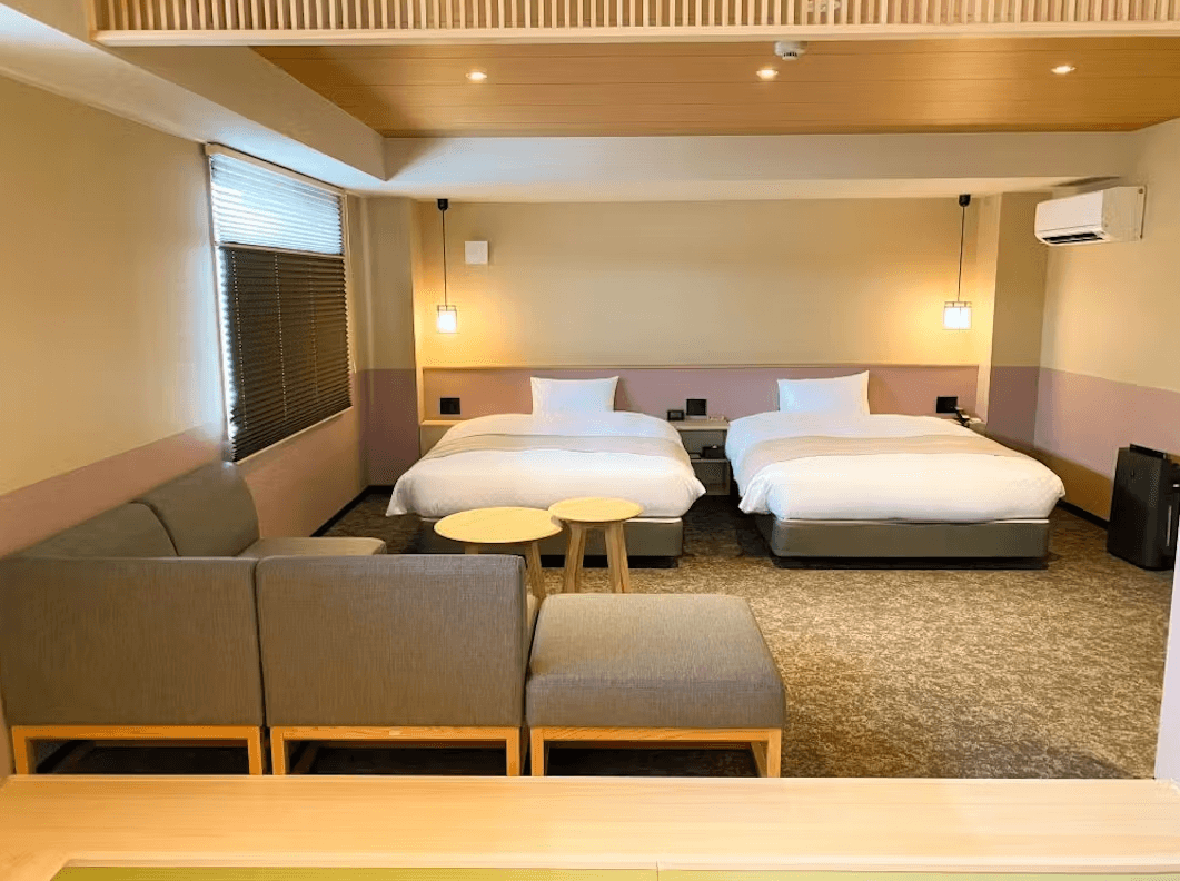 Caesar Gion photo 4