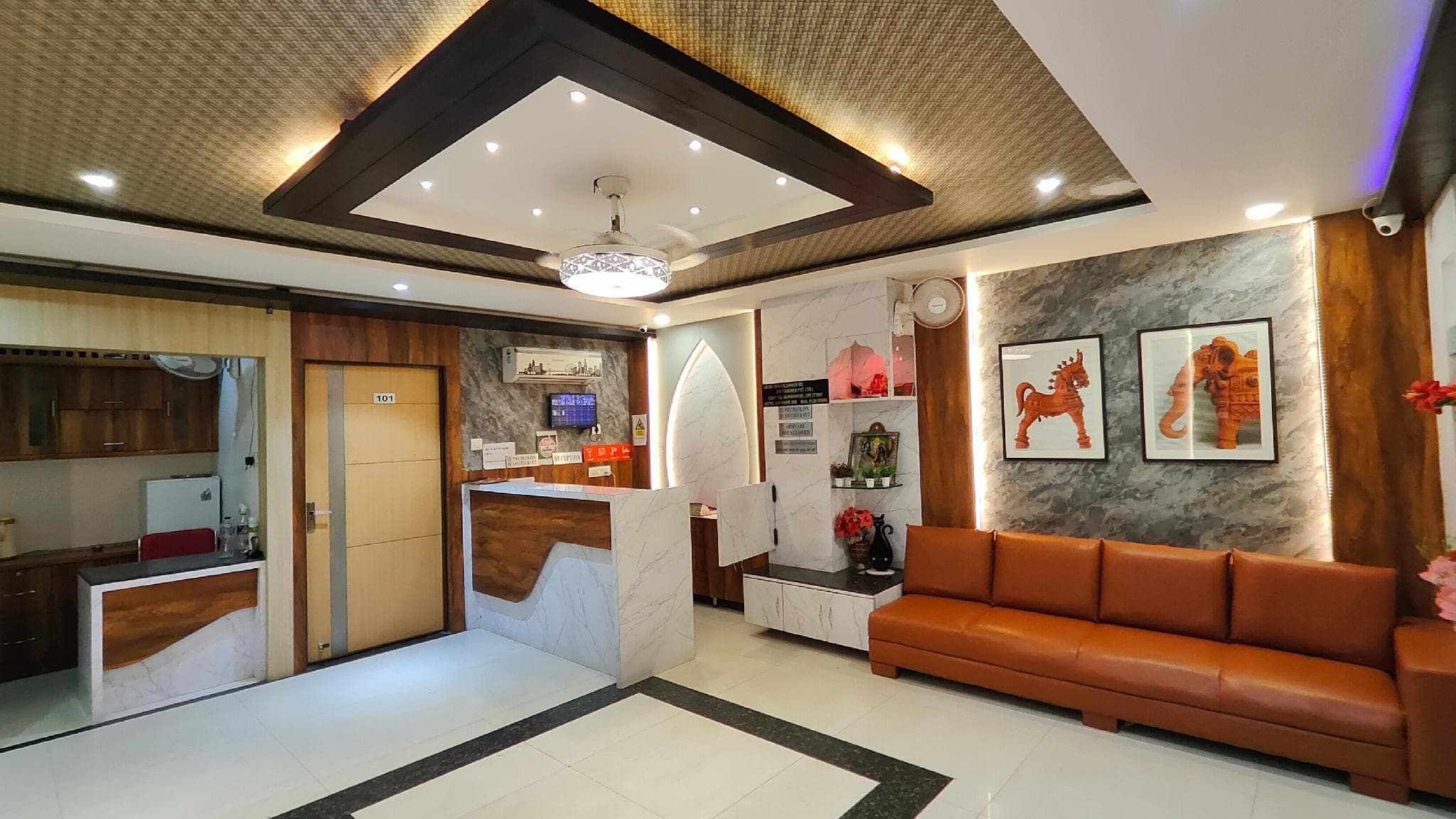 Hotel Sapphire Inn photo 3