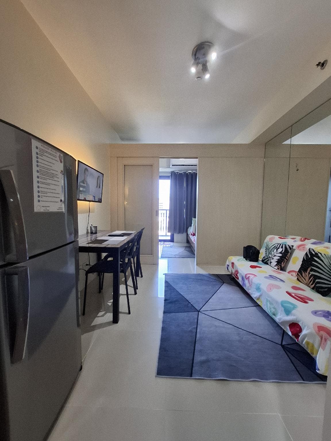 Kings Staycation at Sea Residences photo 4